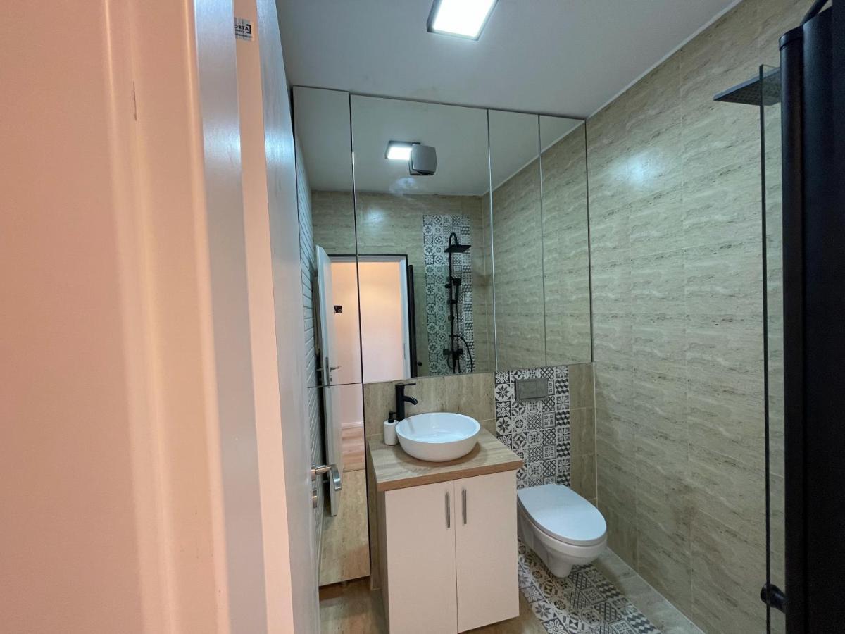 Diamond Luxury Apartment Near Presidential Palace Бухарест Экстерьер фото